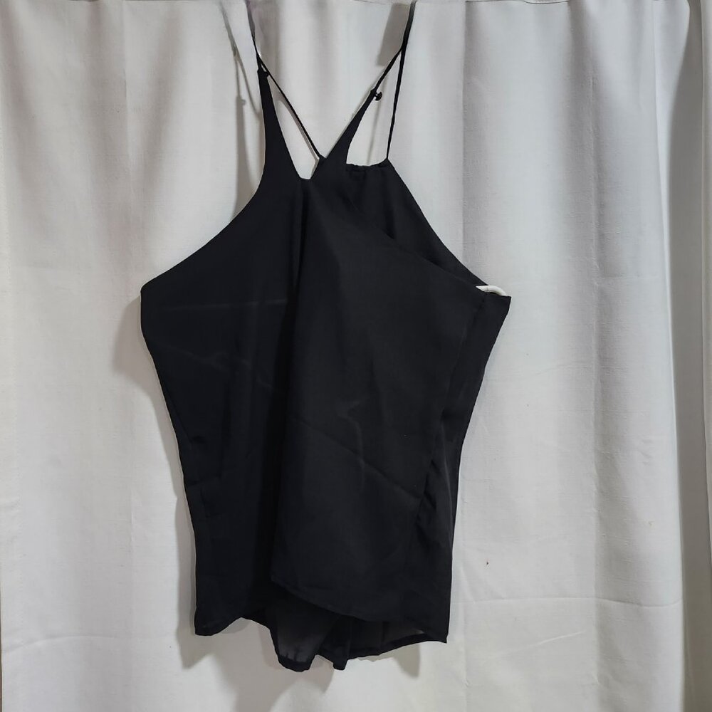 Black halter blouse (BRAND NEW)